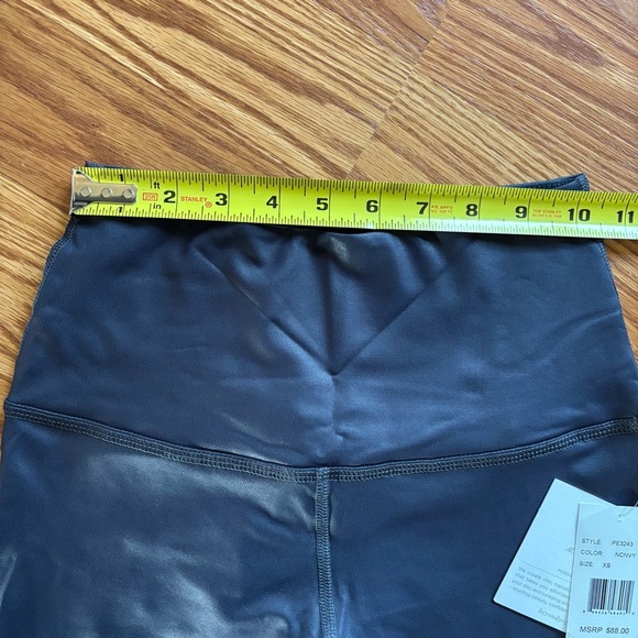 Beyond Yoga Heather Rib High Waisted Legging Navy Shine XS NWT - Picture 6 of 10